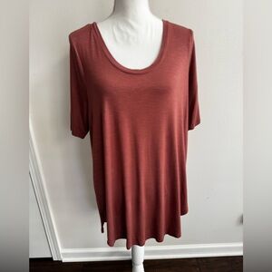 Maurices Short Sleeve Top in Deep Rust